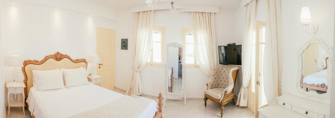 آداماس The White Suites المظهر الخارجي الصورة